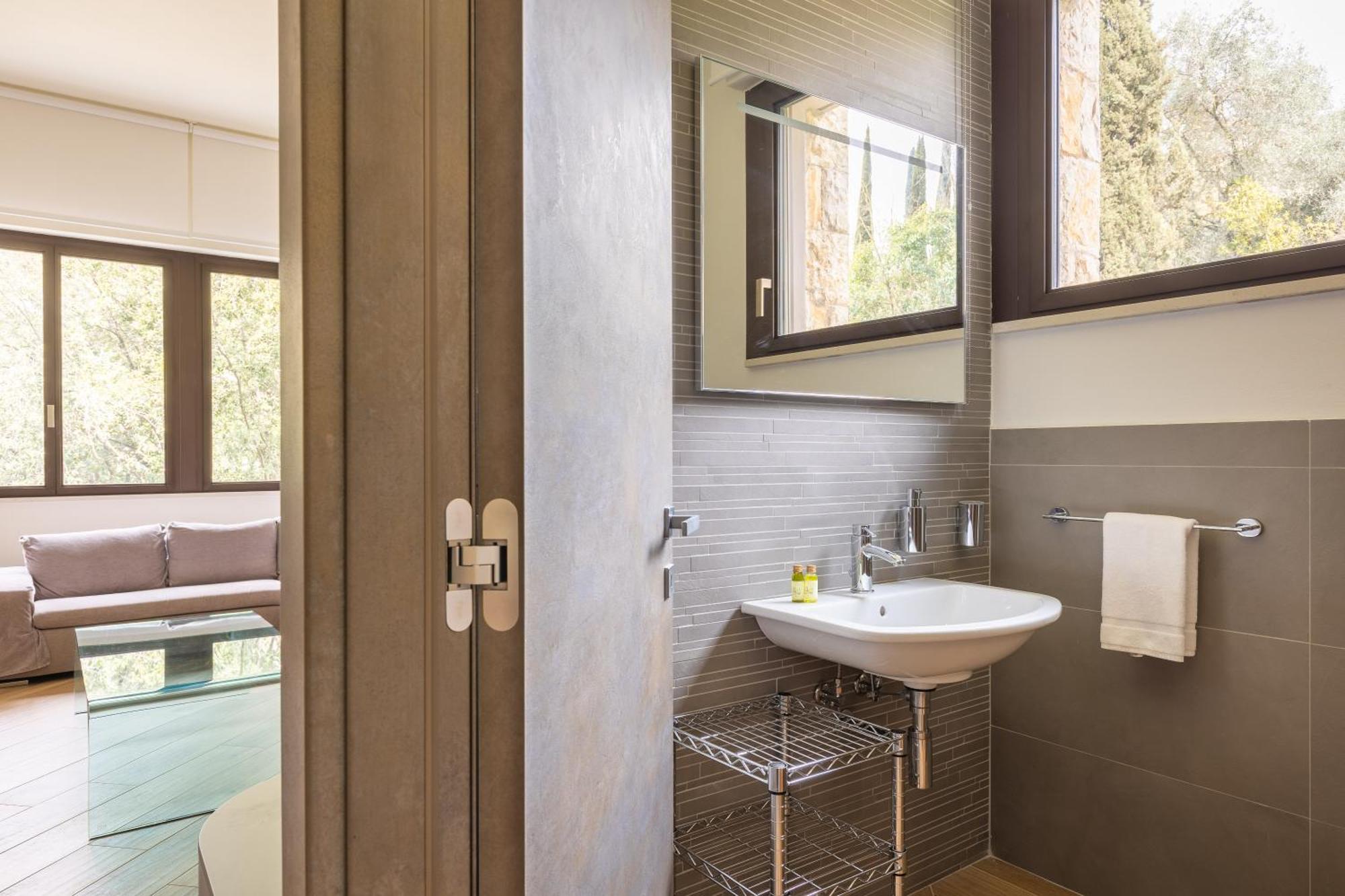 Exclusive Perugia Getaway - Apartments With Shared Pool & Parking Kültér fotó